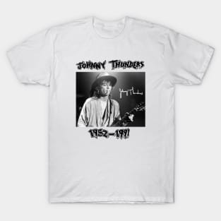 Singer Johnny Thunders T-Shirt